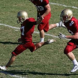 开云官网下载-蛙泳冲刺摩纳哥表现亮眼，蛙泳冠军慢动作