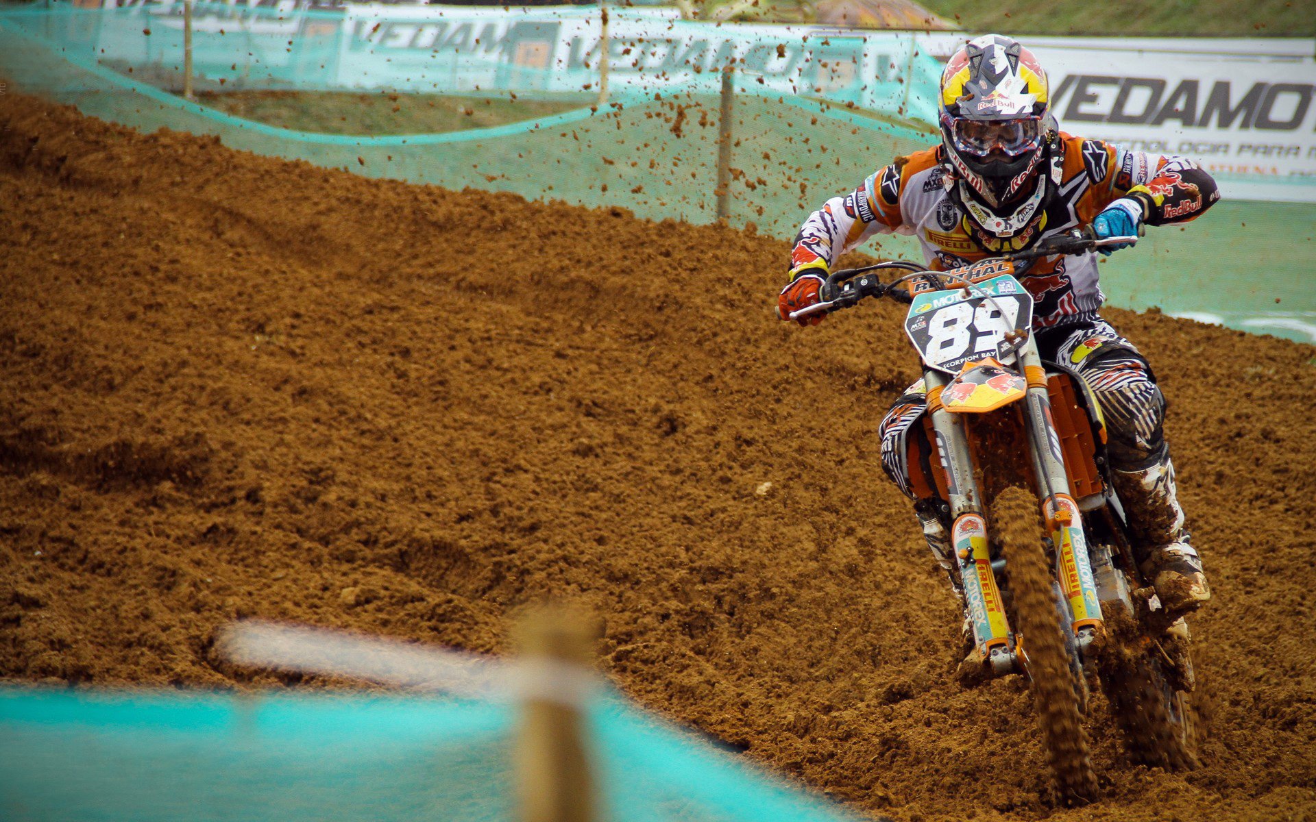 女子4×200米自由泳接力中国队展现实力，女子4×200米自由泳接力世界纪录是多少