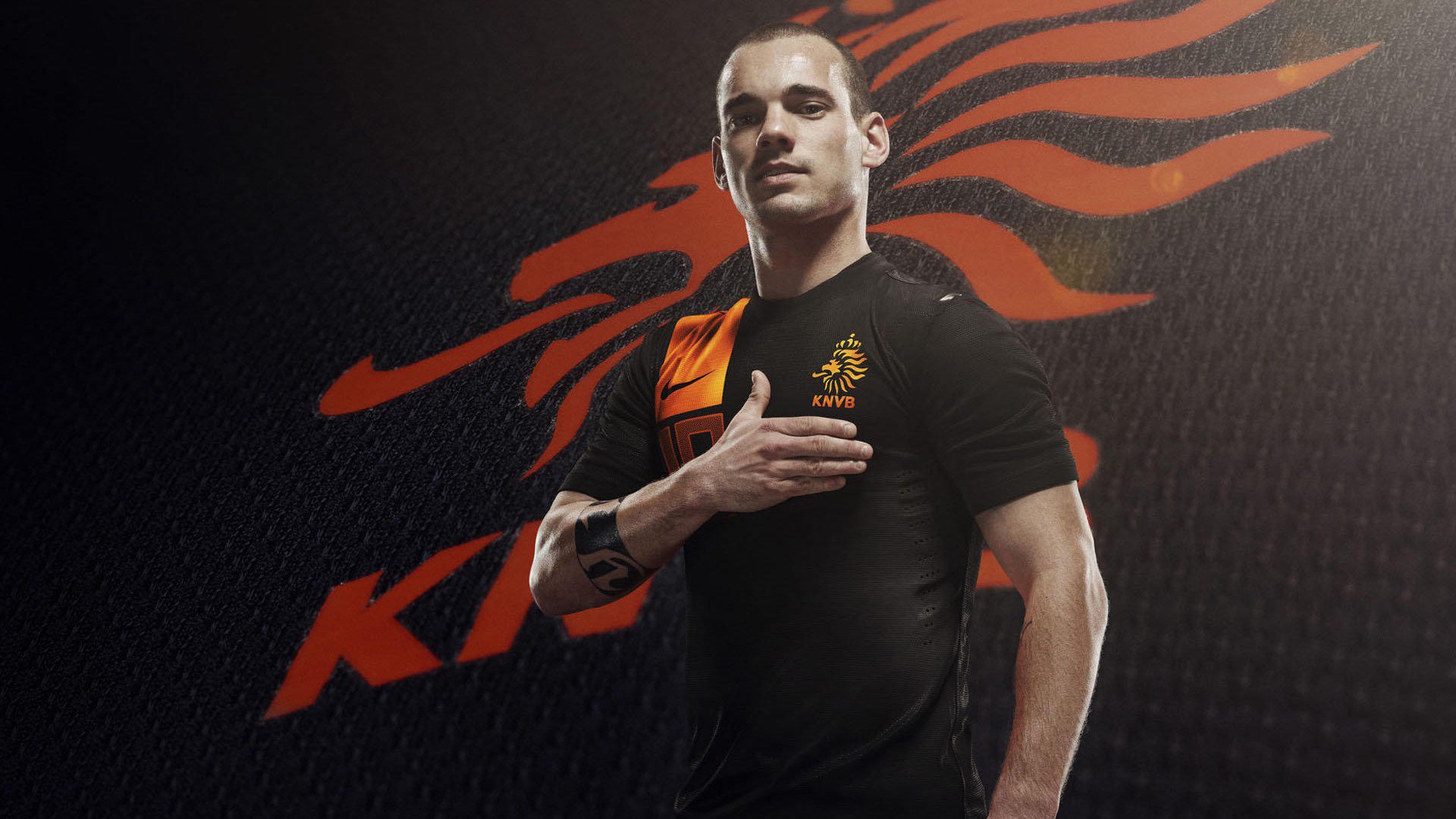 职业联赛开展球员心理健康讲座促进身心健康，足球心理训练对于青少年球员产生的影响